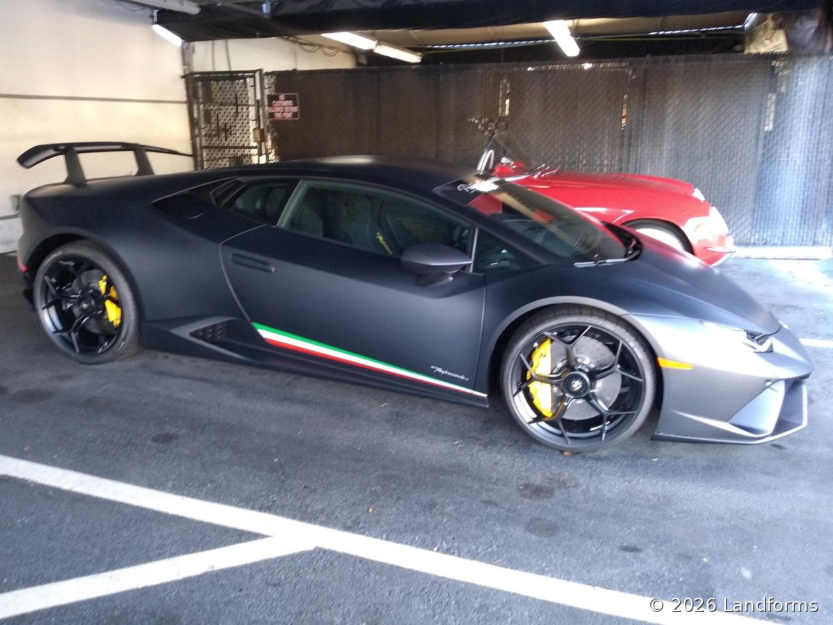 Lamborghini Huracán Performante photographed by Darin Chamberlin